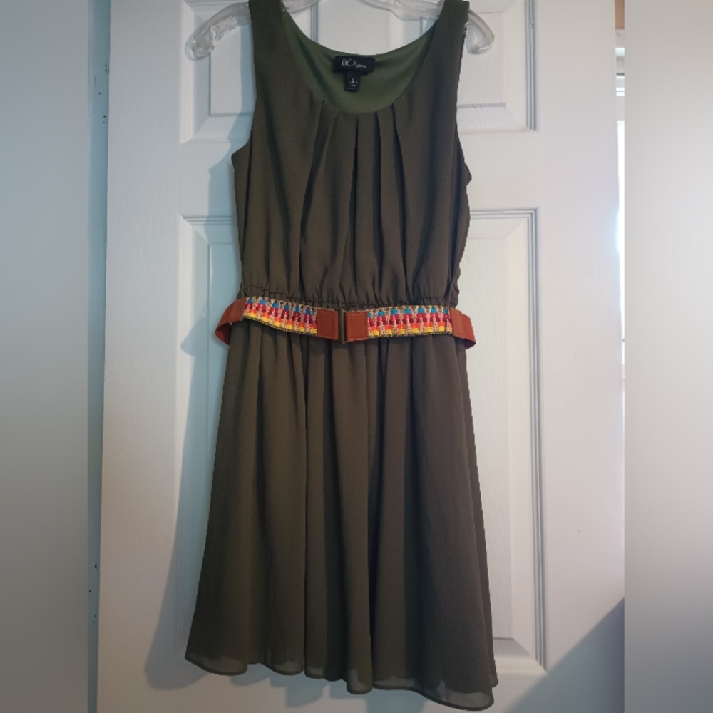 BCX Green dress with belt